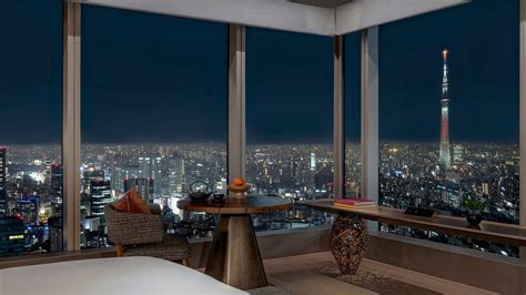 four seasons hotel tokyo|Four Seasons Hotel Tokyo at Otemachi .